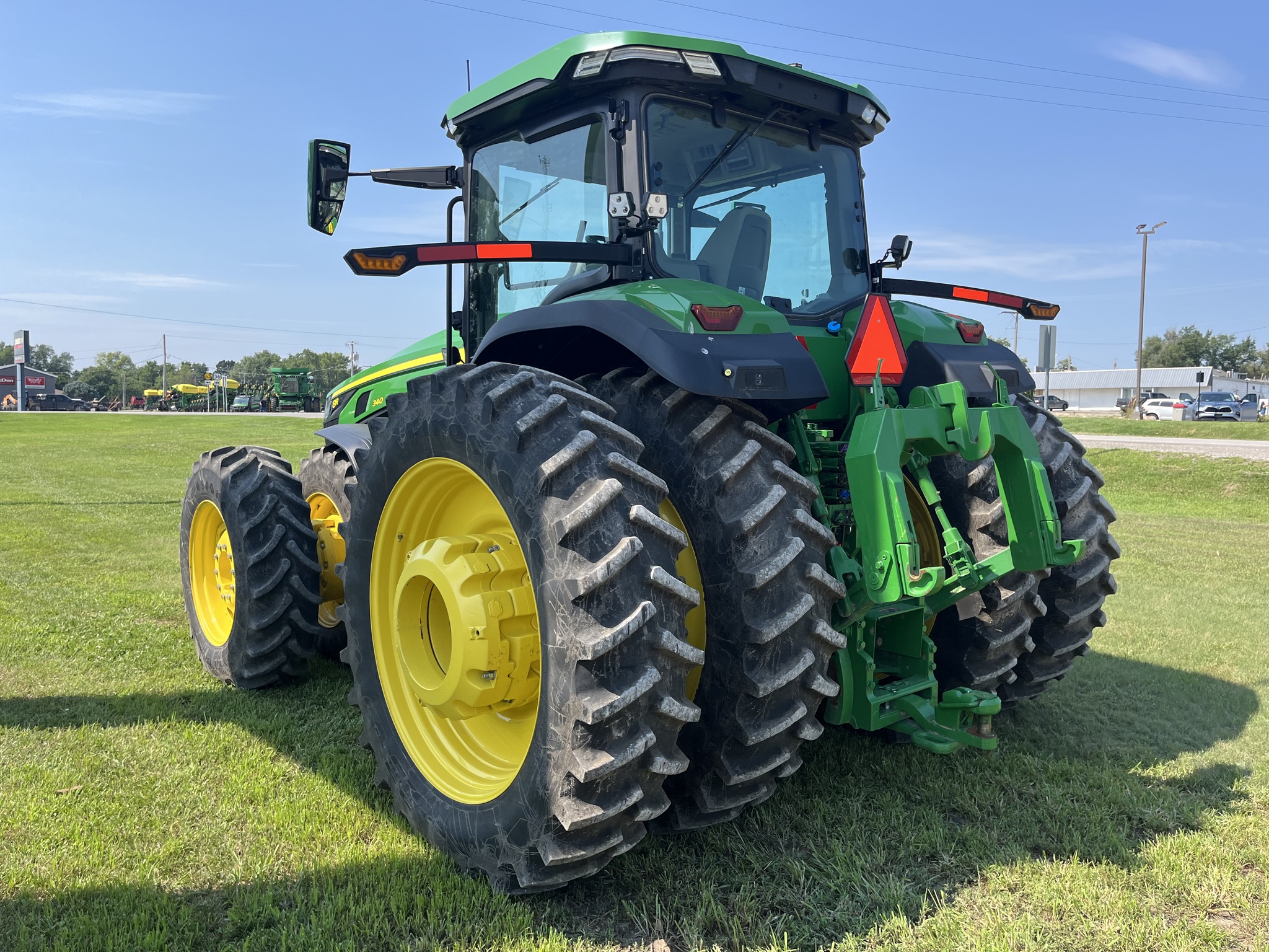  2023 John Deere 8R 340 at Heritage Tractor in Atchison, KS