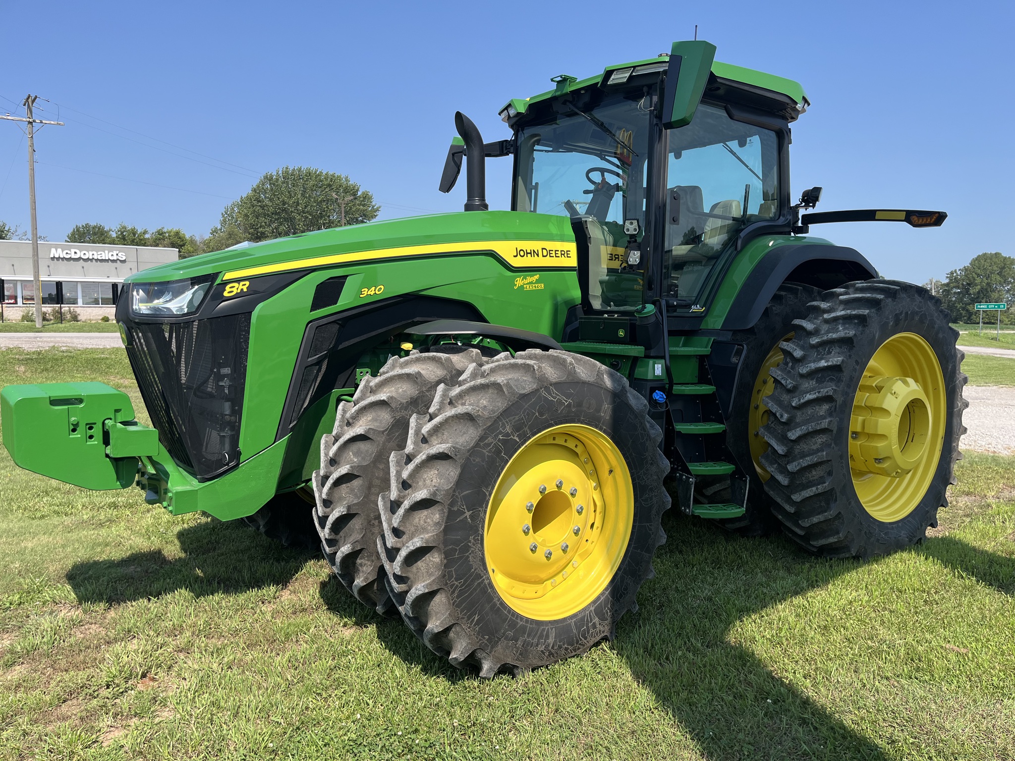  2023 John Deere 8R 340 at Heritage Tractor in Atchison, KS