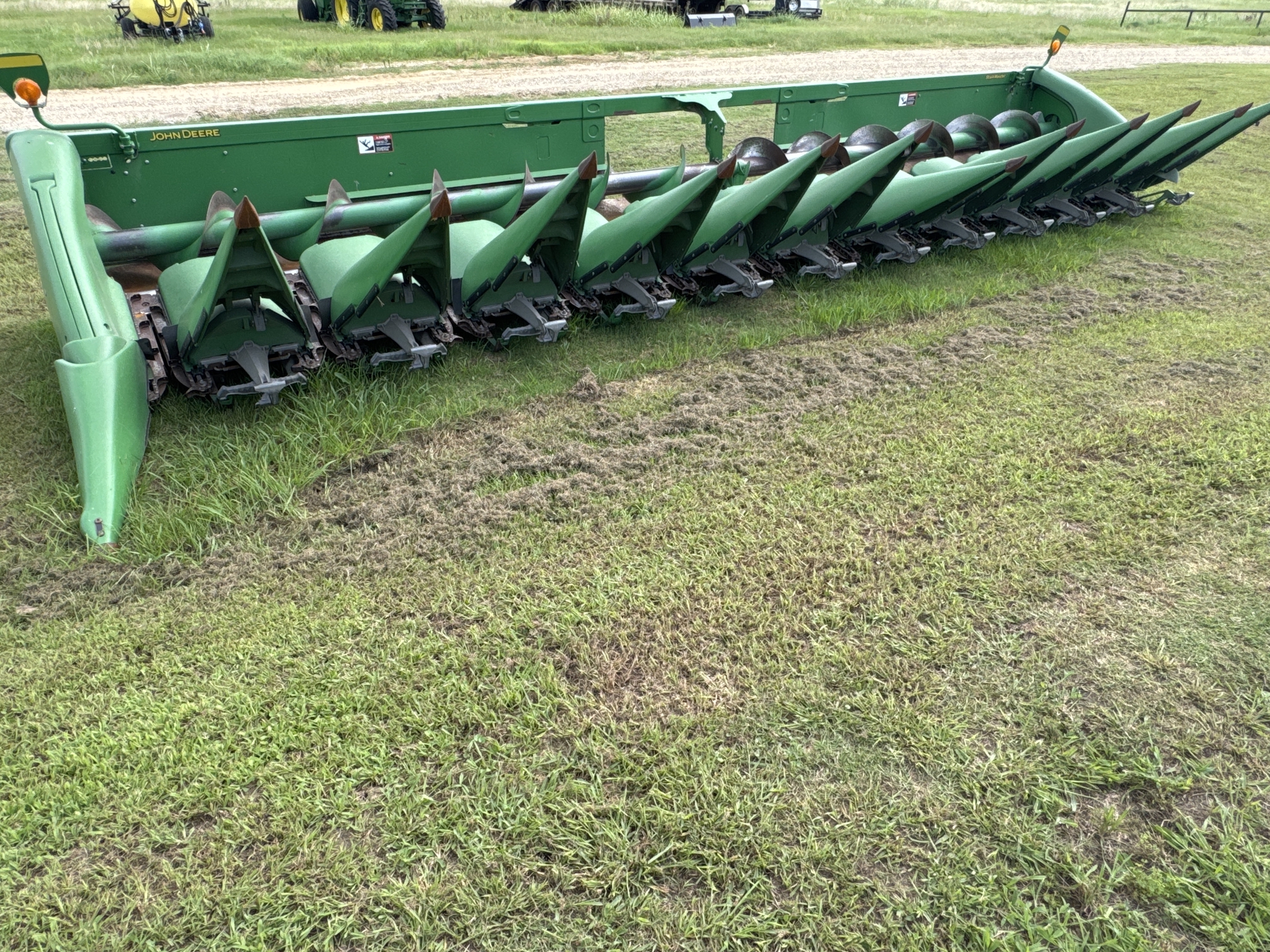 2012 John Deere 612C Image 10