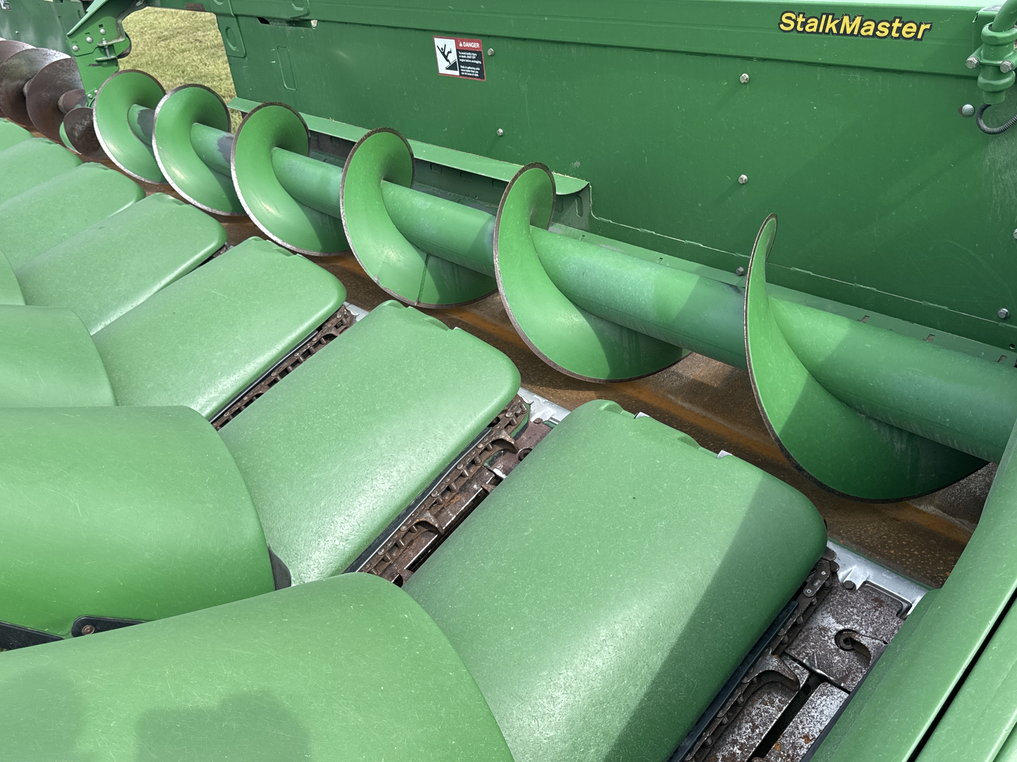 2012 John Deere 612C Image 23