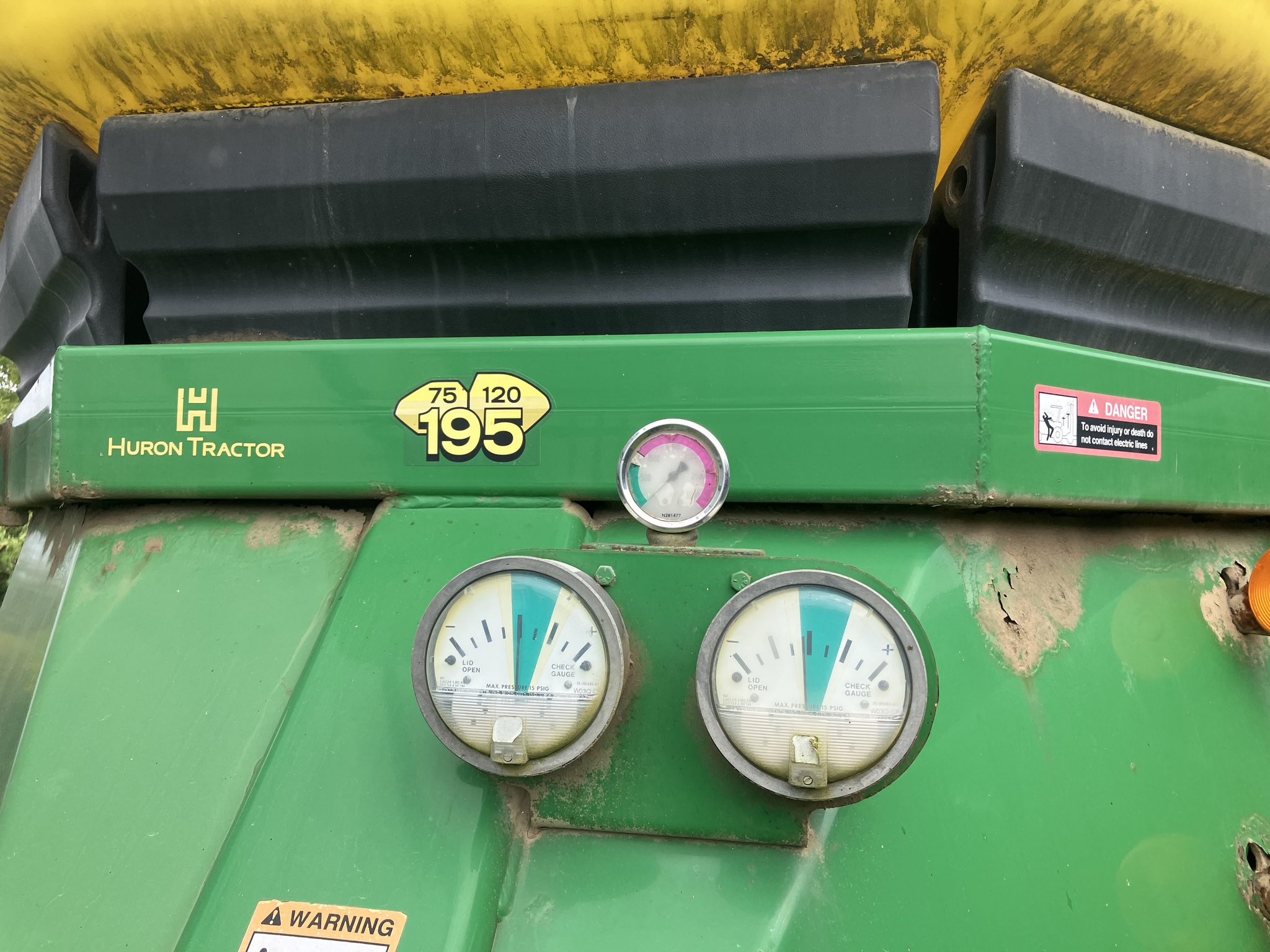 2005 John Deere 1890 Image 3
