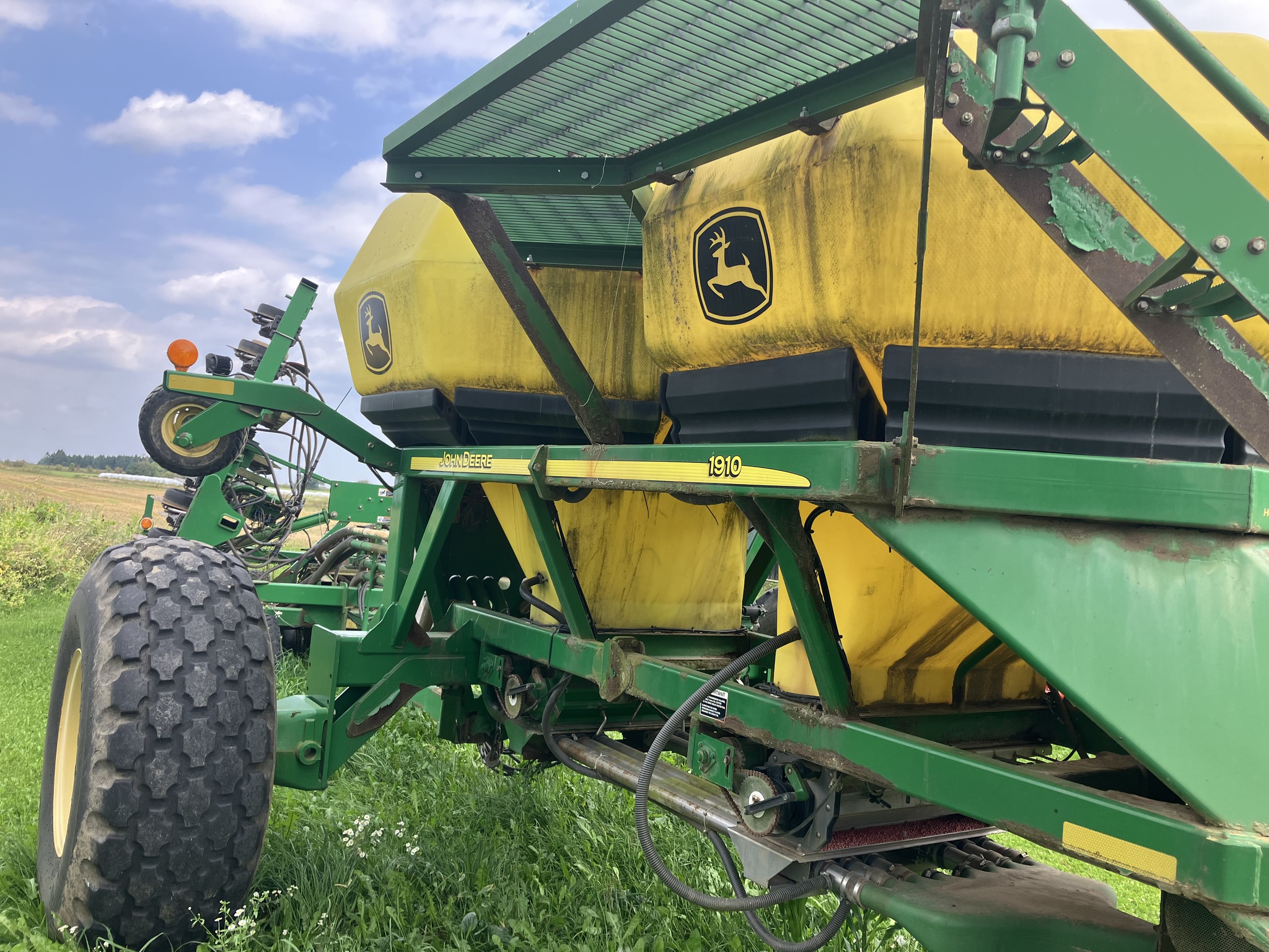 2005 John Deere 1890 Image 8