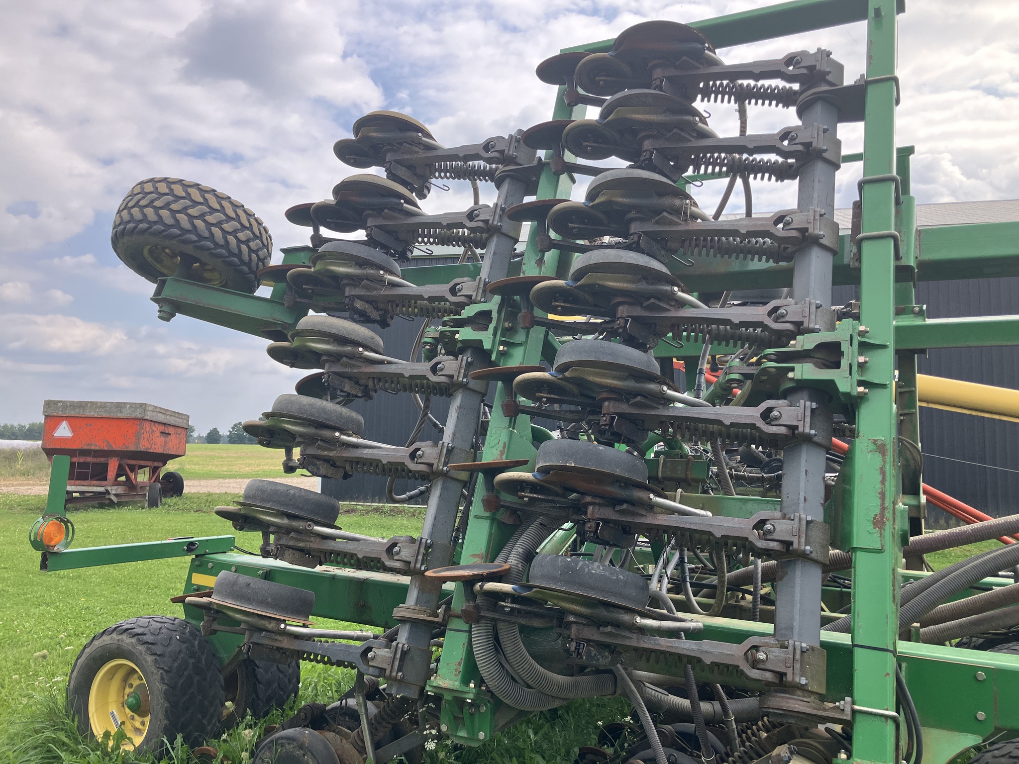 2005 John Deere 1890 Image 26