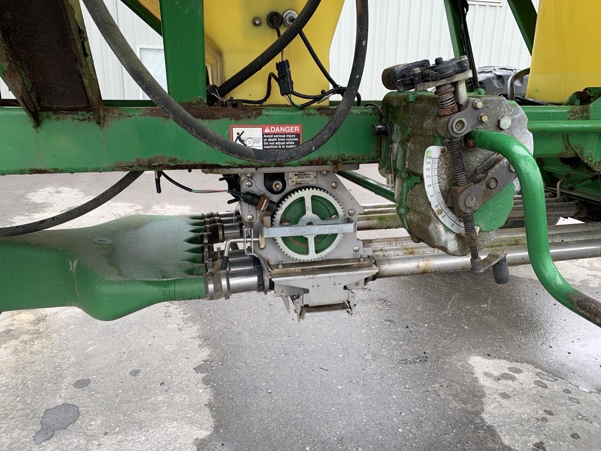 2005 John Deere 1890 Image 7