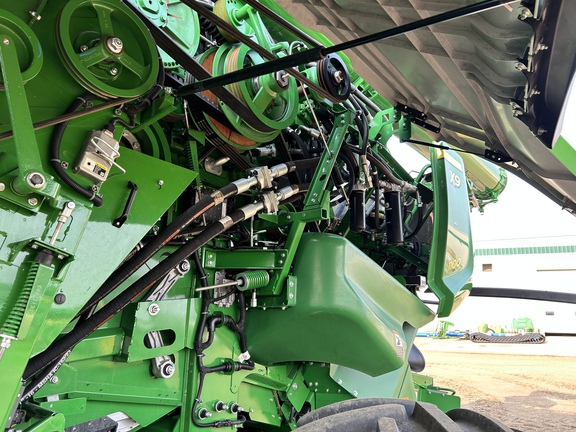 Used 2022 John Deere X9 1100 Combines at Horizon Ag & Turf in Westlock, AB - Photo13