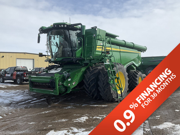 Photo of a 2024 John Deere X9 1000