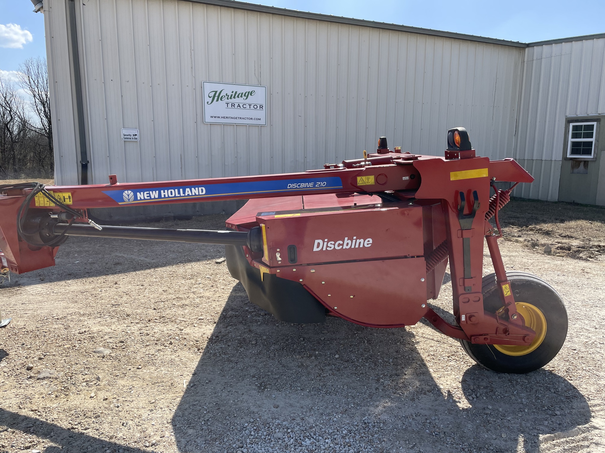  2023 New Holland 210 at Heritage Tractor in Rolla, MO