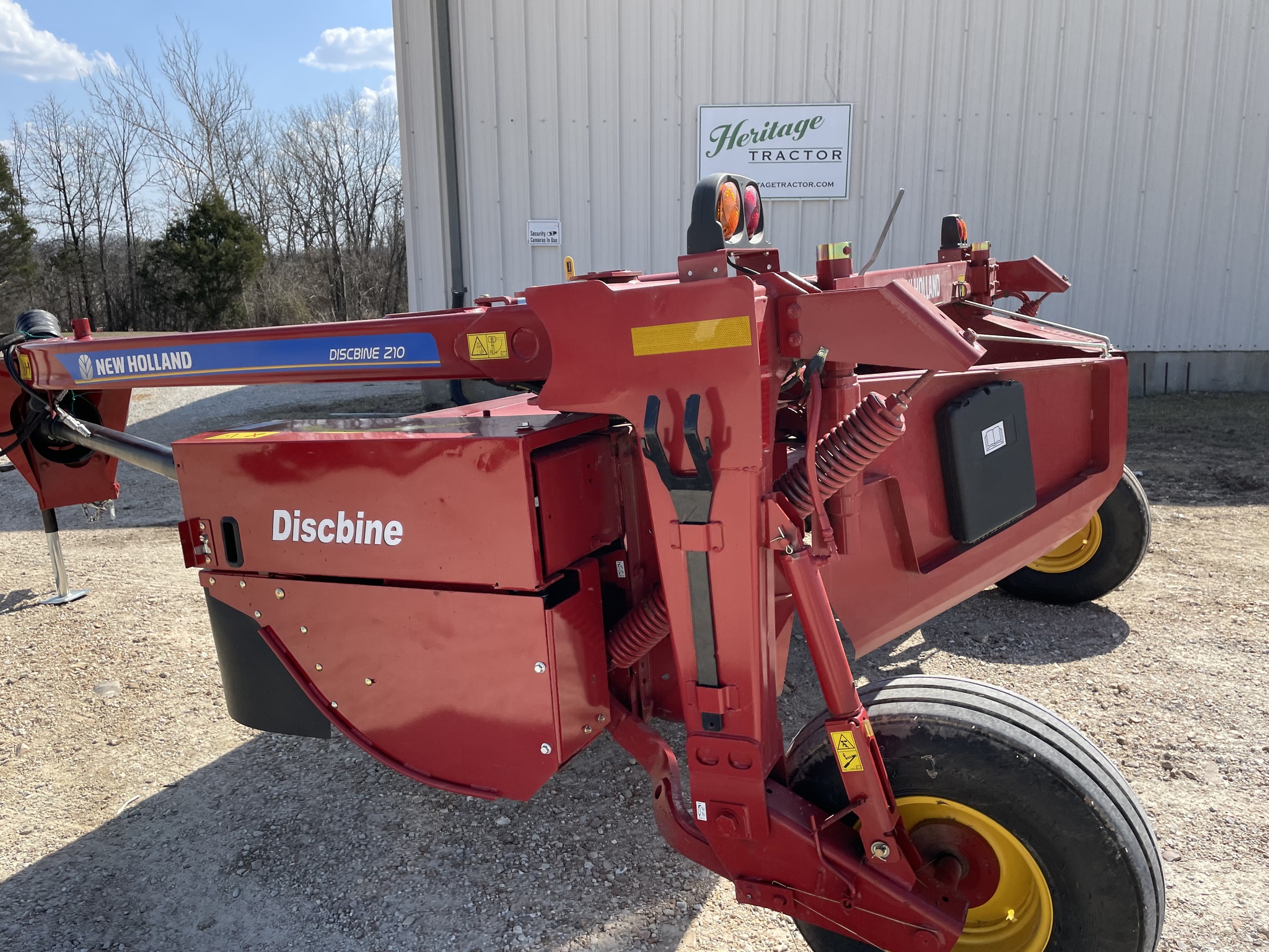  2023 New Holland 210 at Heritage Tractor in Rolla, MO