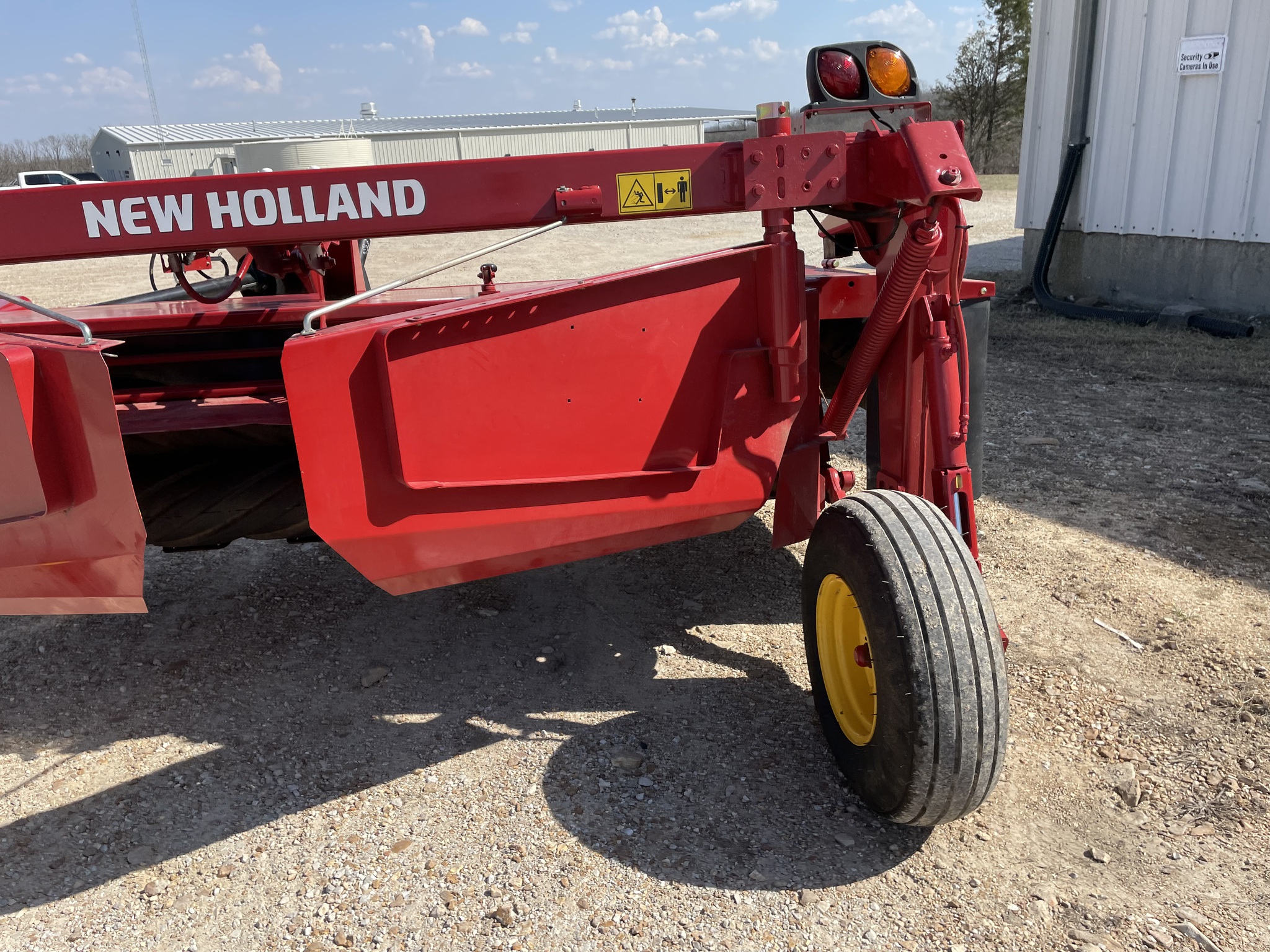  2023 New Holland 210 at Heritage Tractor in Rolla, MO