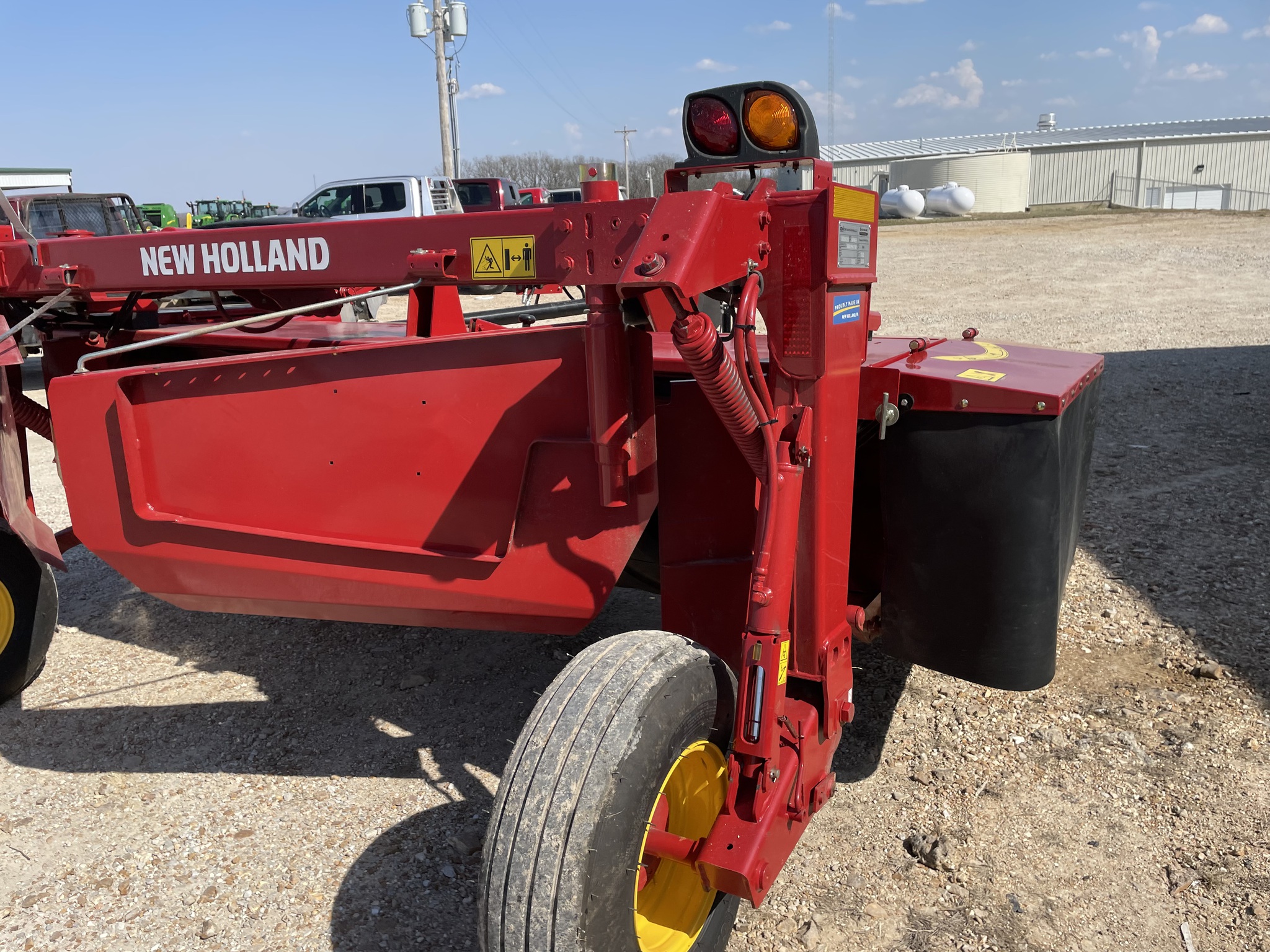  2023 New Holland 210 at Heritage Tractor in Rolla, MO
