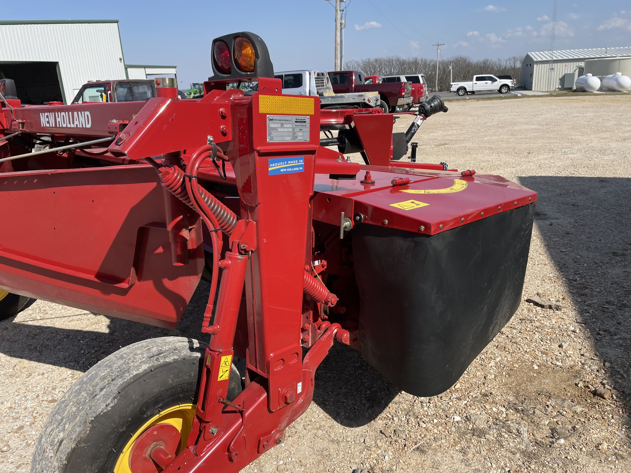  2023 New Holland 210 at Heritage Tractor in Rolla, MO