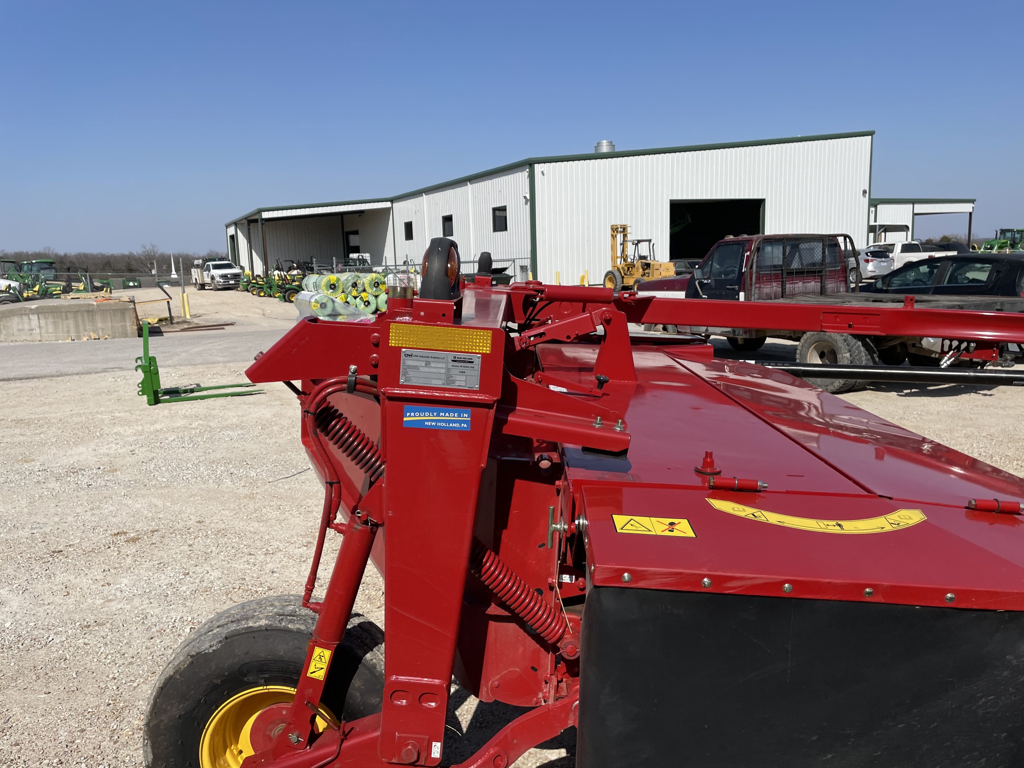  2023 New Holland 210 at Heritage Tractor in Rolla, MO
