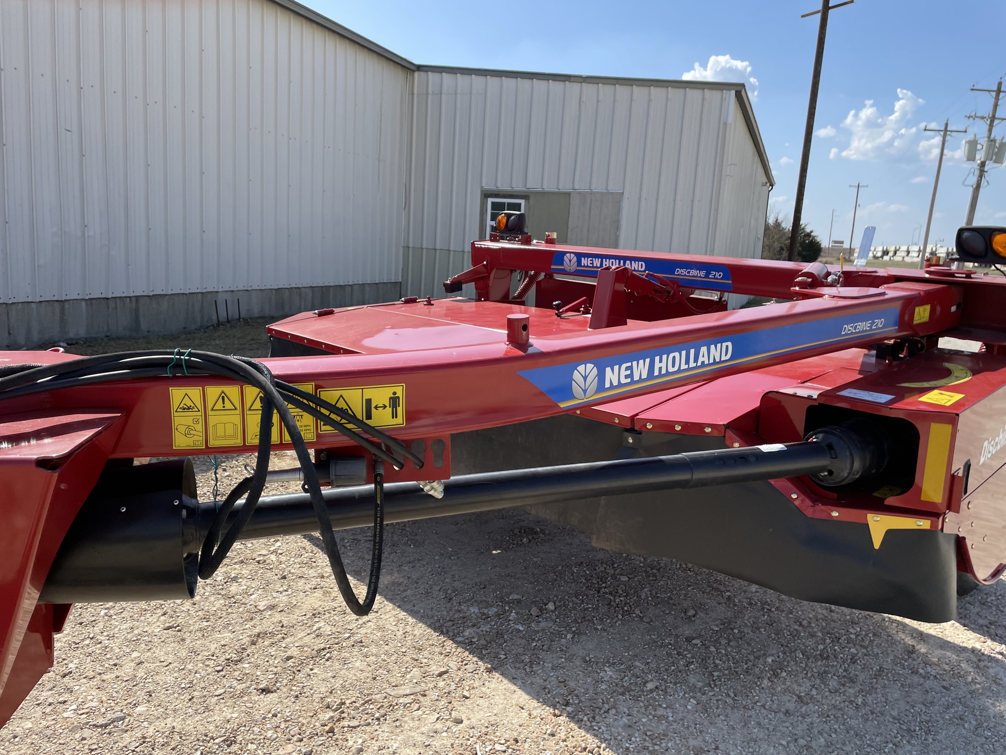  2023 New Holland 210 at Heritage Tractor in Rolla, MO