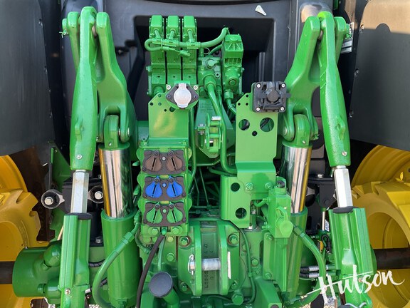 Photo of 2024 John Deere 6R 145