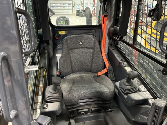 2024 John Deere 324G - Skid Steer Loaders - Elkader, IA