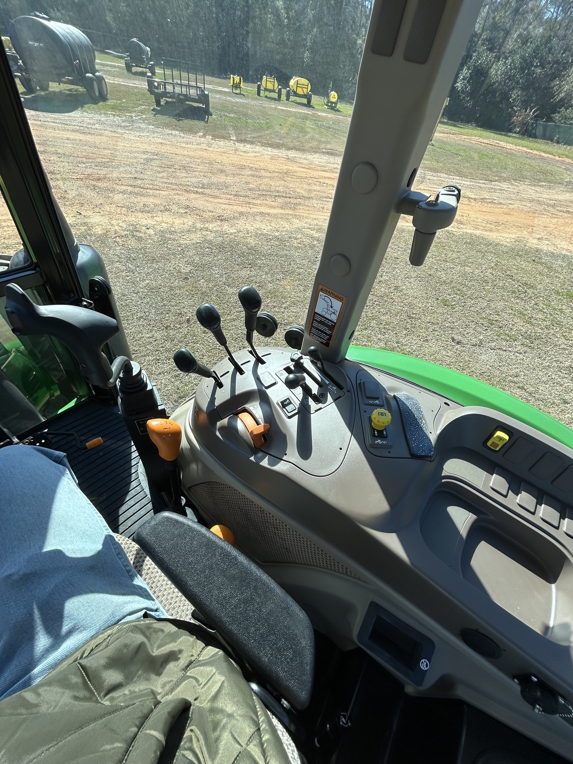2023 John Deere 5090E Image 8
