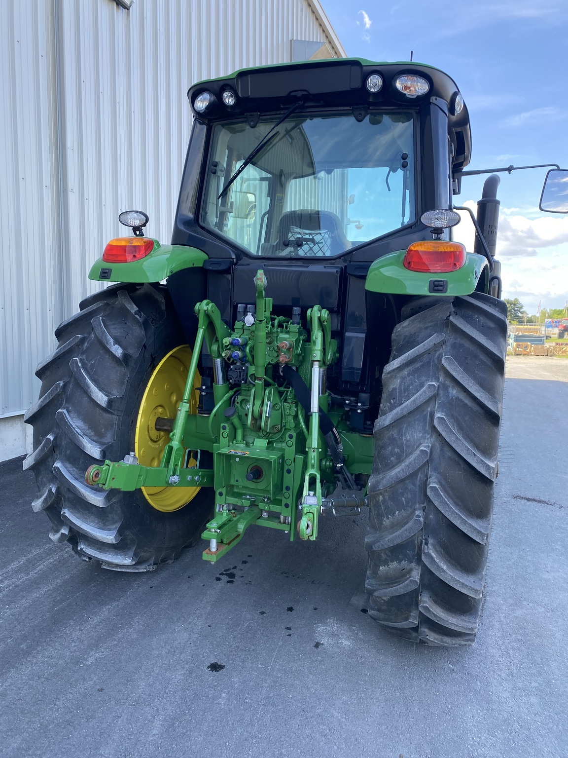 2024 John Deere 6120M Image 26