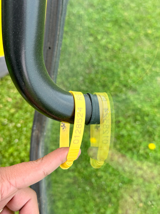 2016 John-Deere 3039R