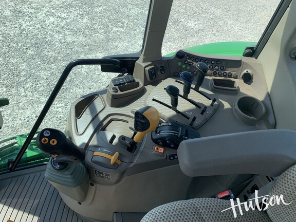 Photo of 2024 John Deere 6175M