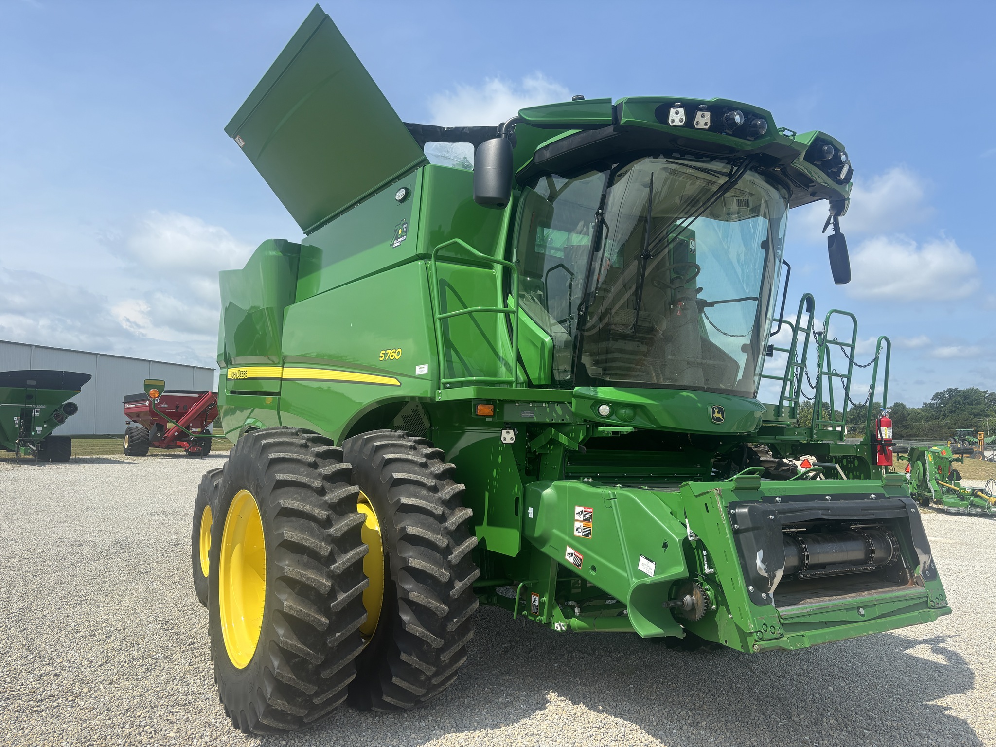 Used 2022 John Deere S760 Combines at Koenig Equipment in Greenville, OH - PhotoXL6