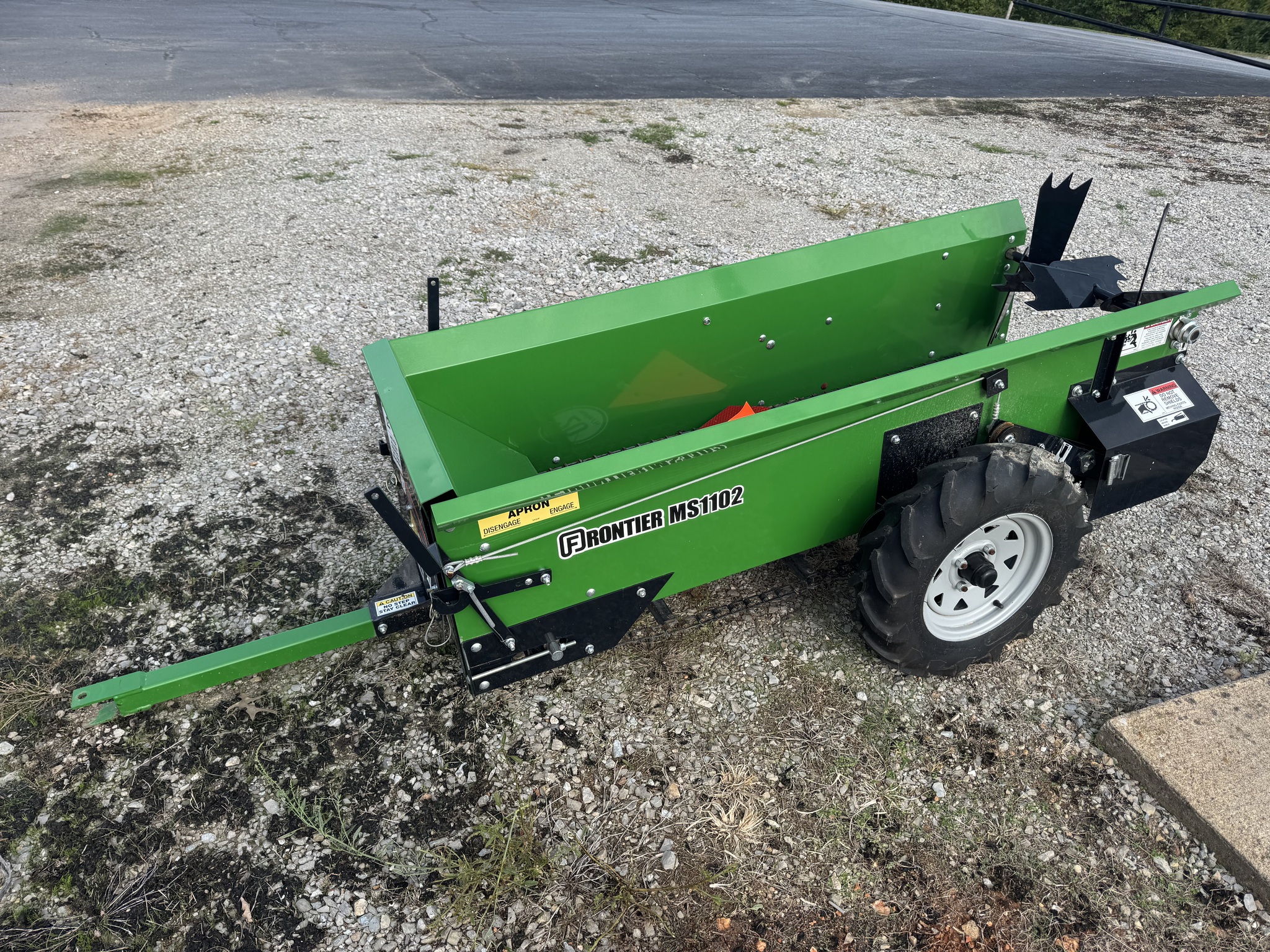  2022 Frontier MS1102G MANURE SPREADER at Heritage Tractor in Anderson, MO
