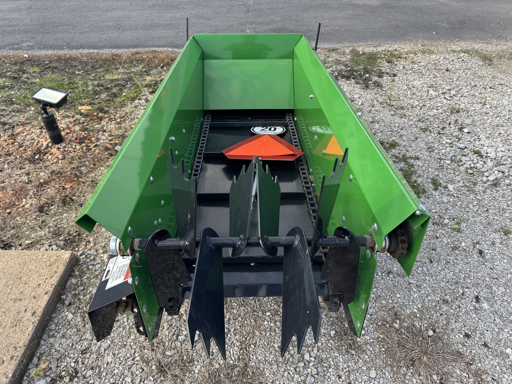  2022 Frontier MS1102G MANURE SPREADER at Heritage Tractor in Anderson, MO