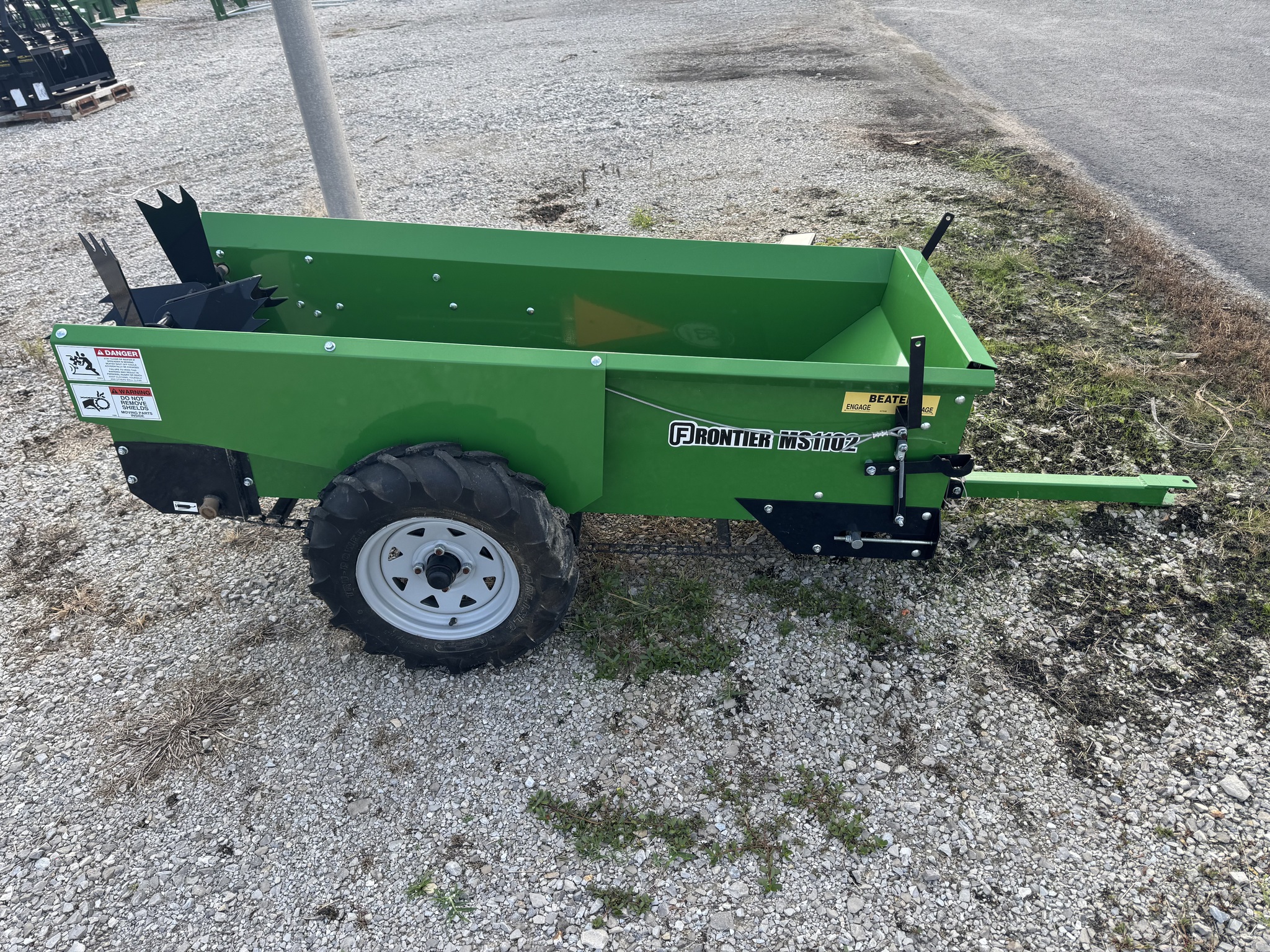  2022 Frontier MS1102G MANURE SPREADER at Heritage Tractor in Anderson, MO
