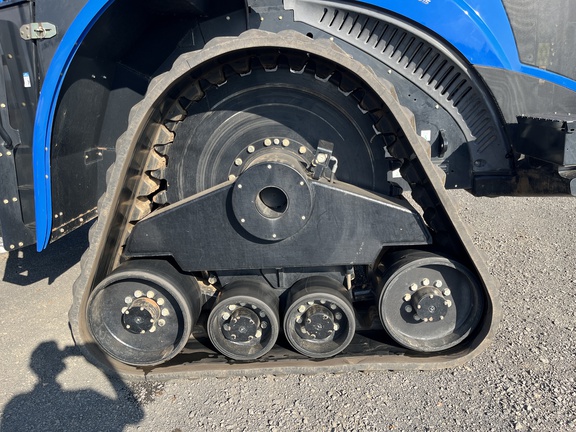 New Holland T9.615 image 29