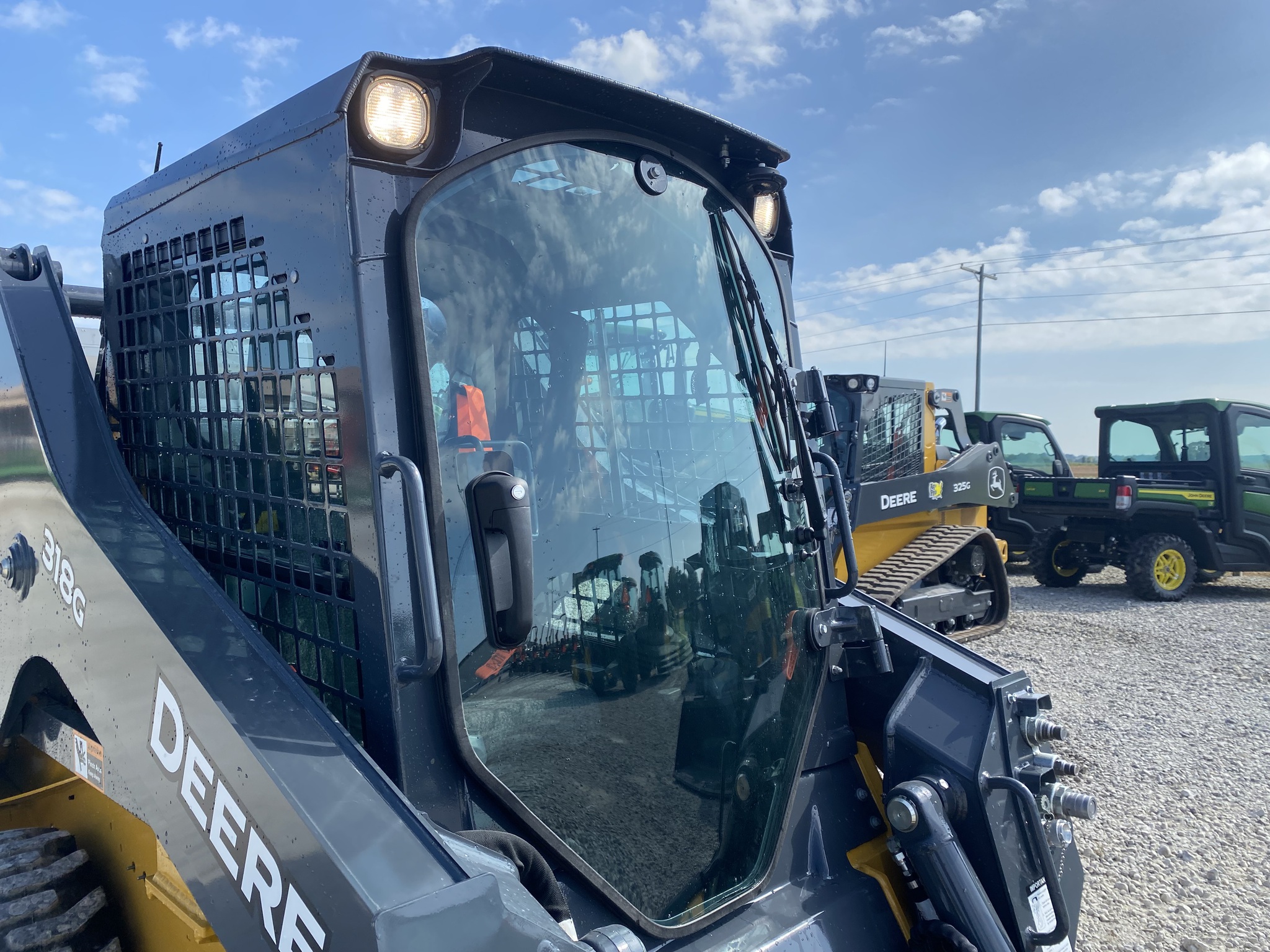 2024 John Deere 318G Image 11