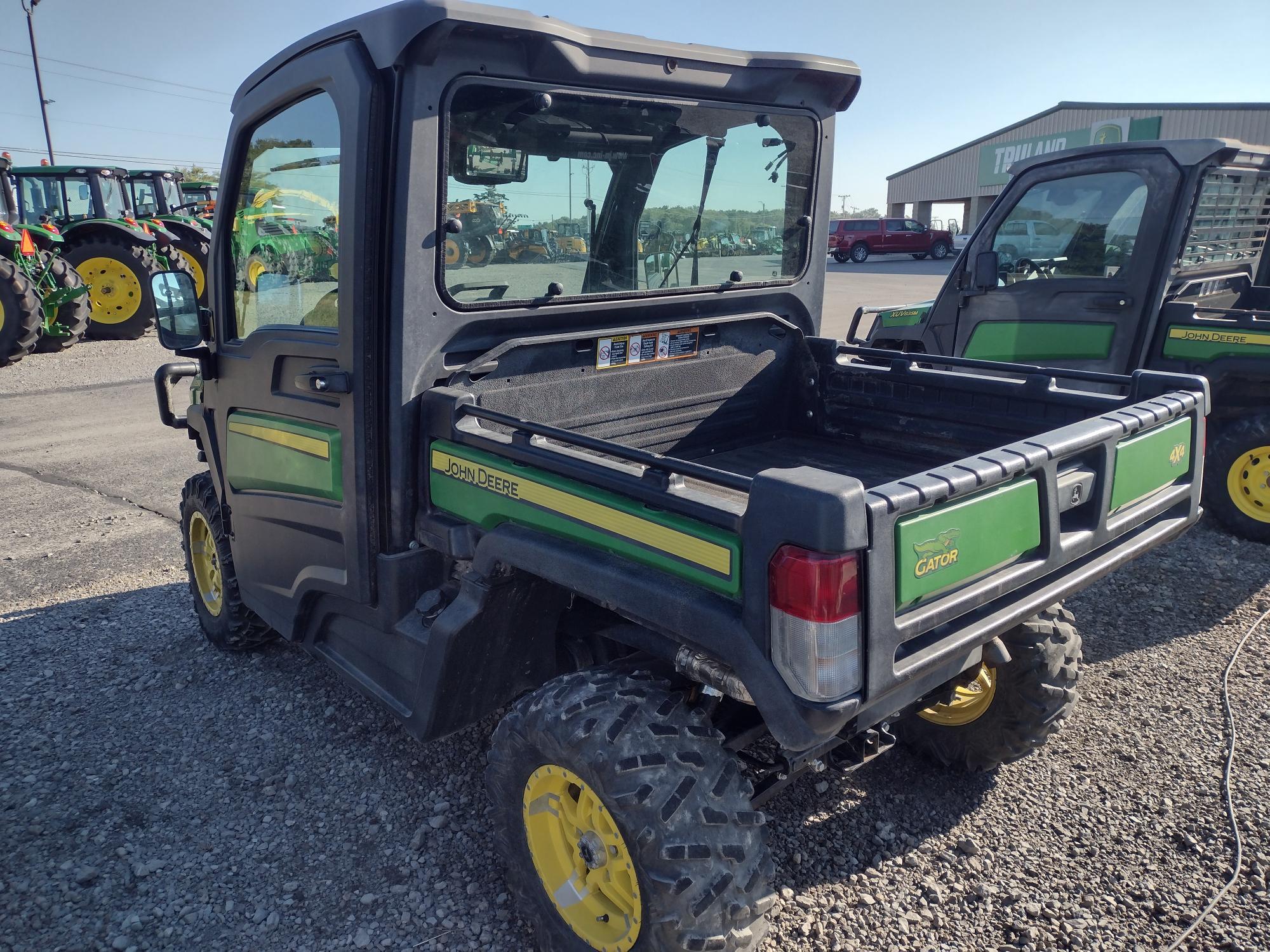2019 John Deere XUV 835M Image 3