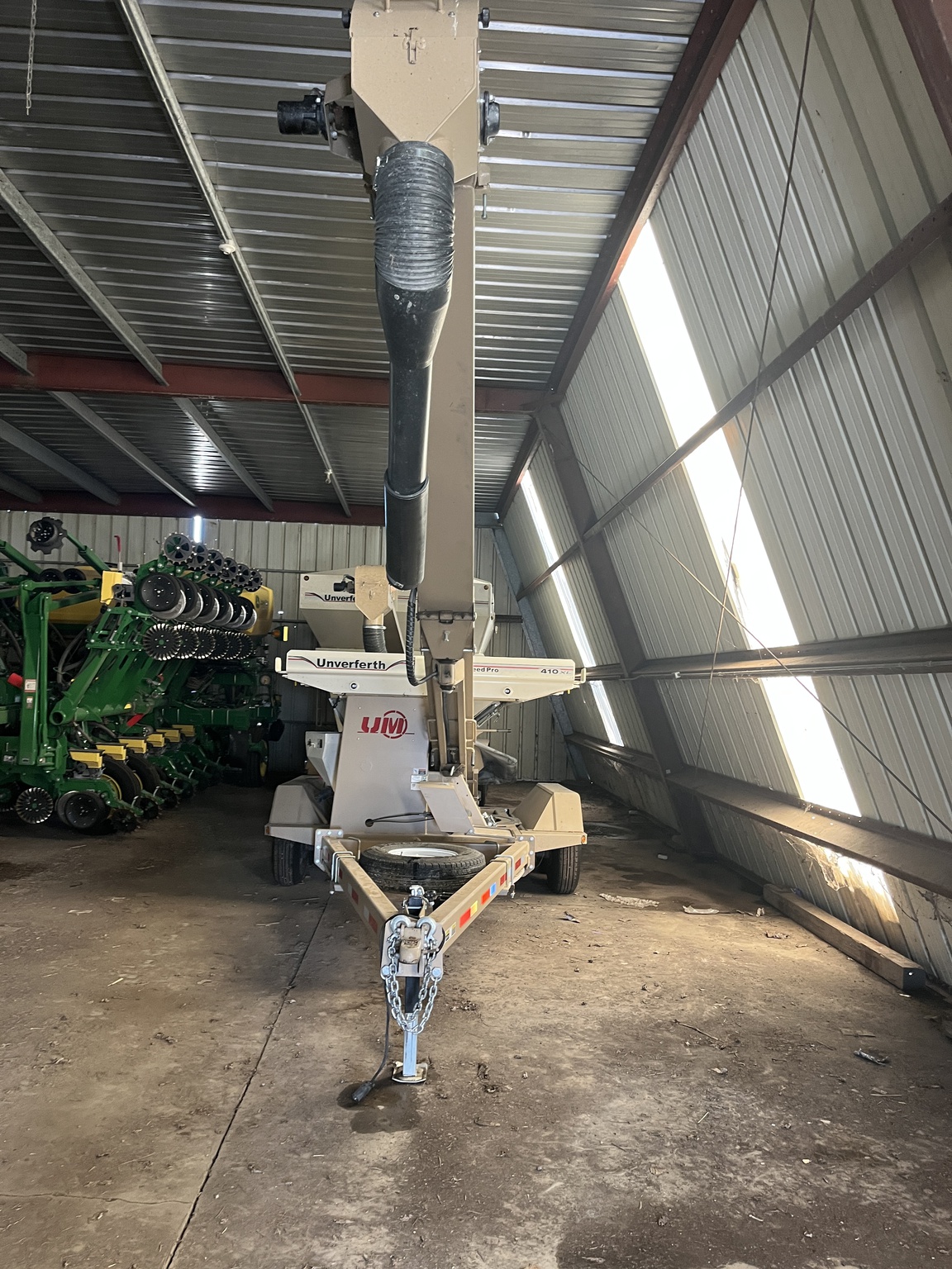  2022 Unverferth 410XL at Heritage Tractor in Streator, IL