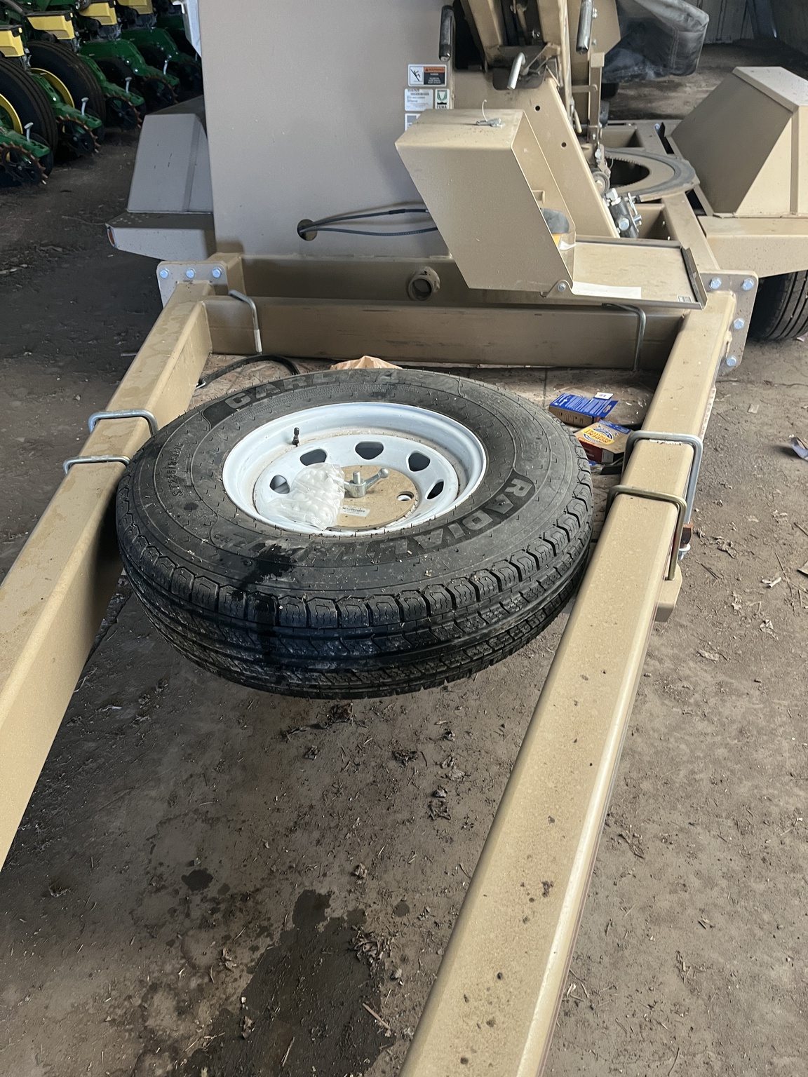  2022 Unverferth 410XL at Heritage Tractor in Streator, IL