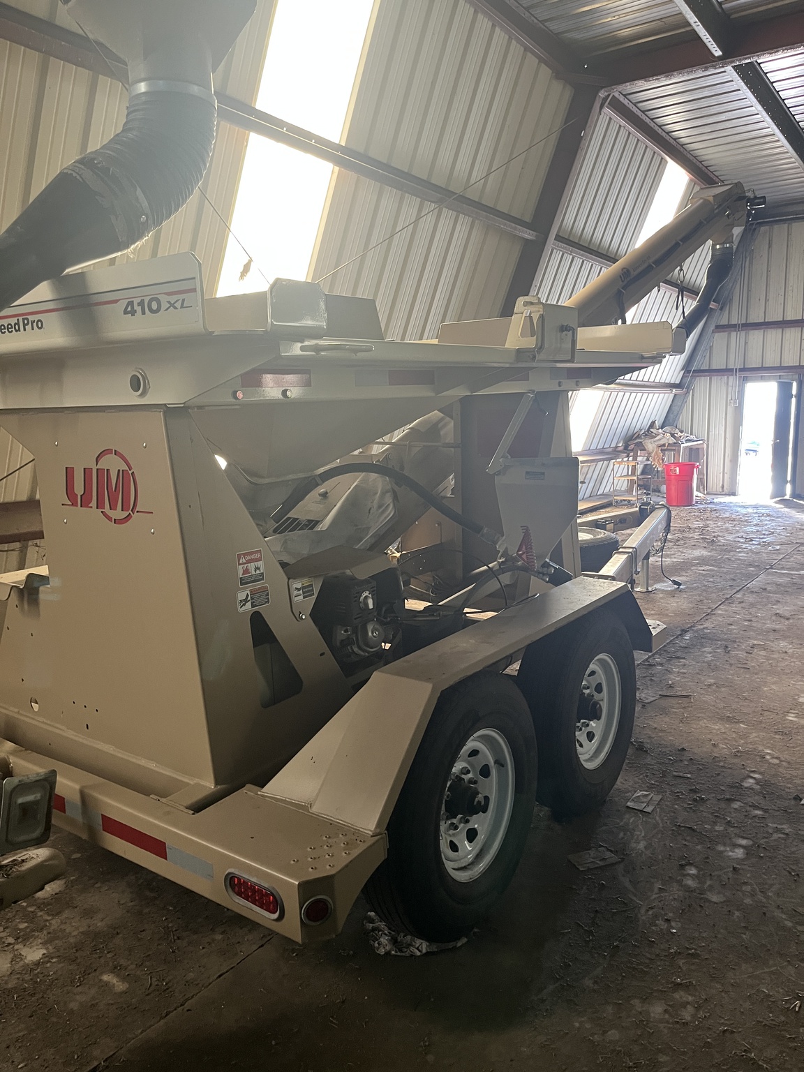  2022 Unverferth 410XL at Heritage Tractor in Streator, IL