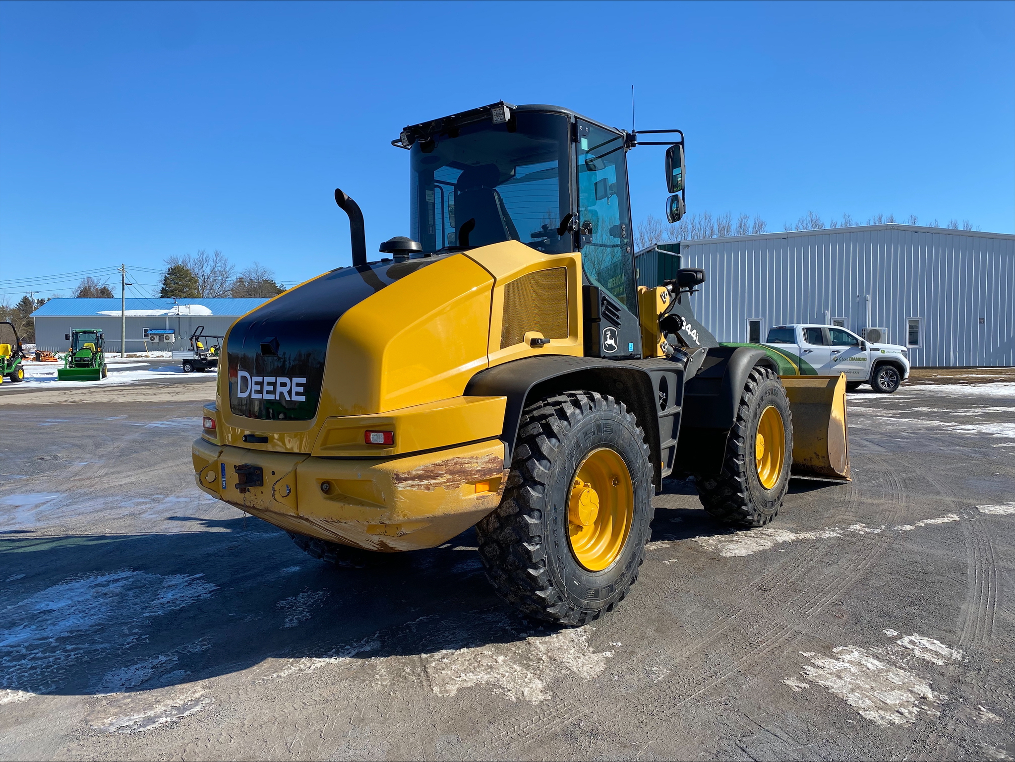 2019 John Deere 344L Image 5