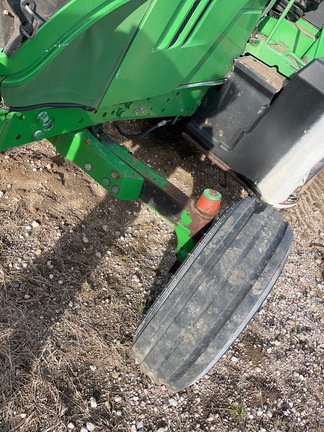2017 John Deere 6130M (6th thumbnail)