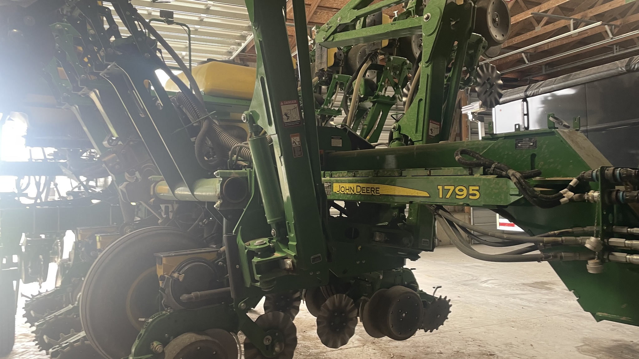 2020 John Deere 1795 Image 6