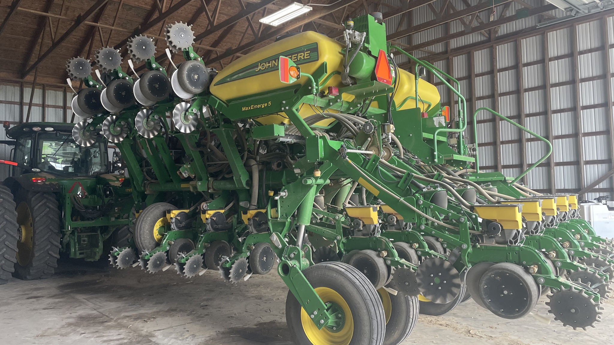 2020 John Deere 1795 Image 1