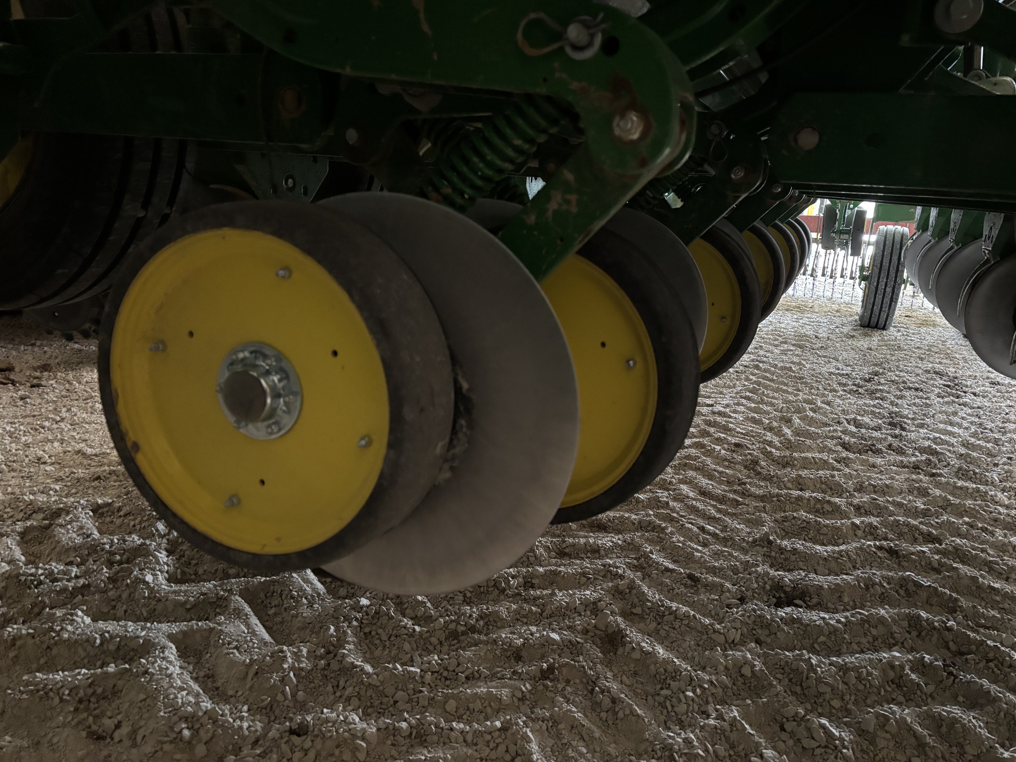 2024 John Deere 1775NT Image 7