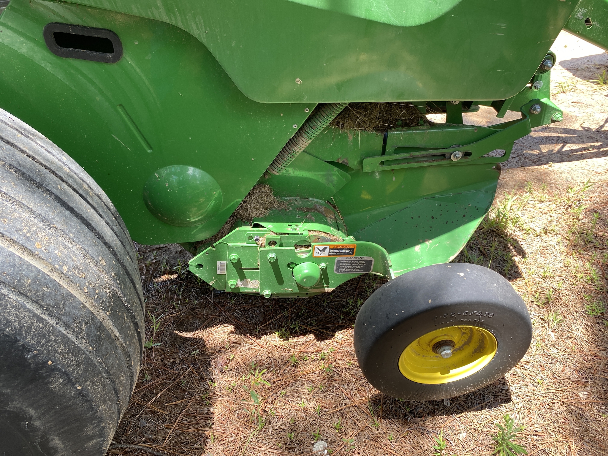 2024 John Deere 461M Image 33