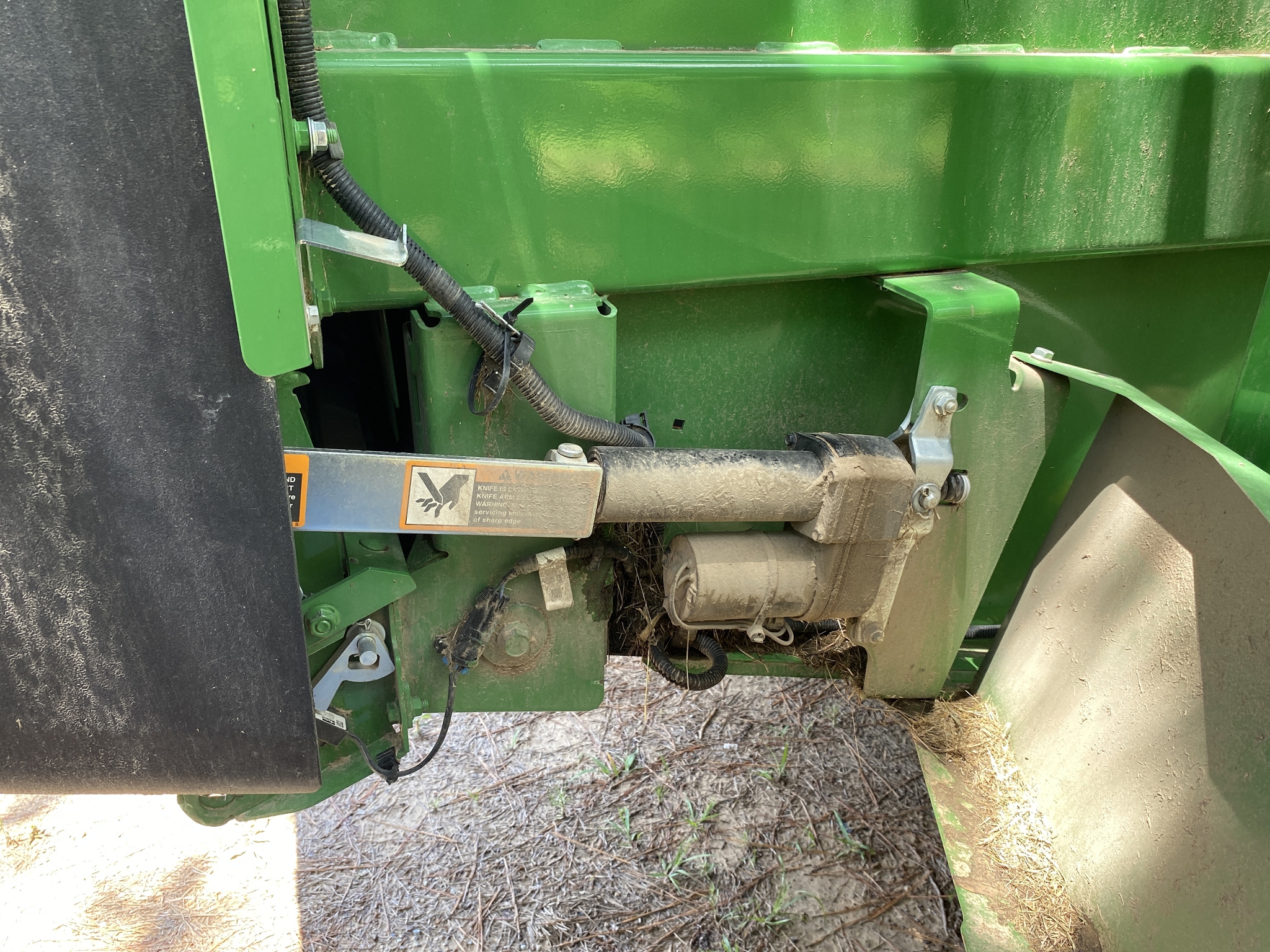 2024 John Deere 461M Image 28