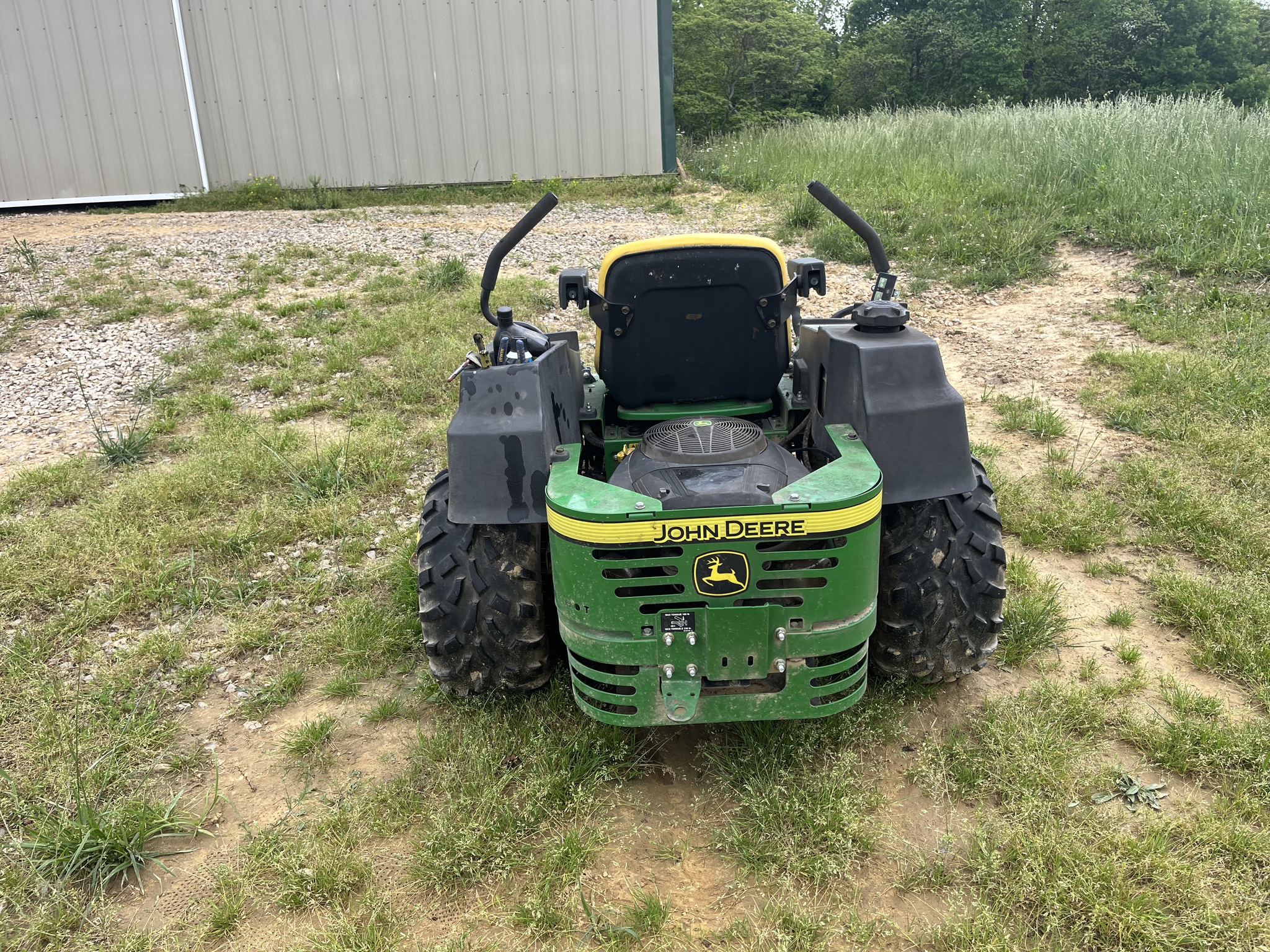 2015 John Deere Z425 Image 2