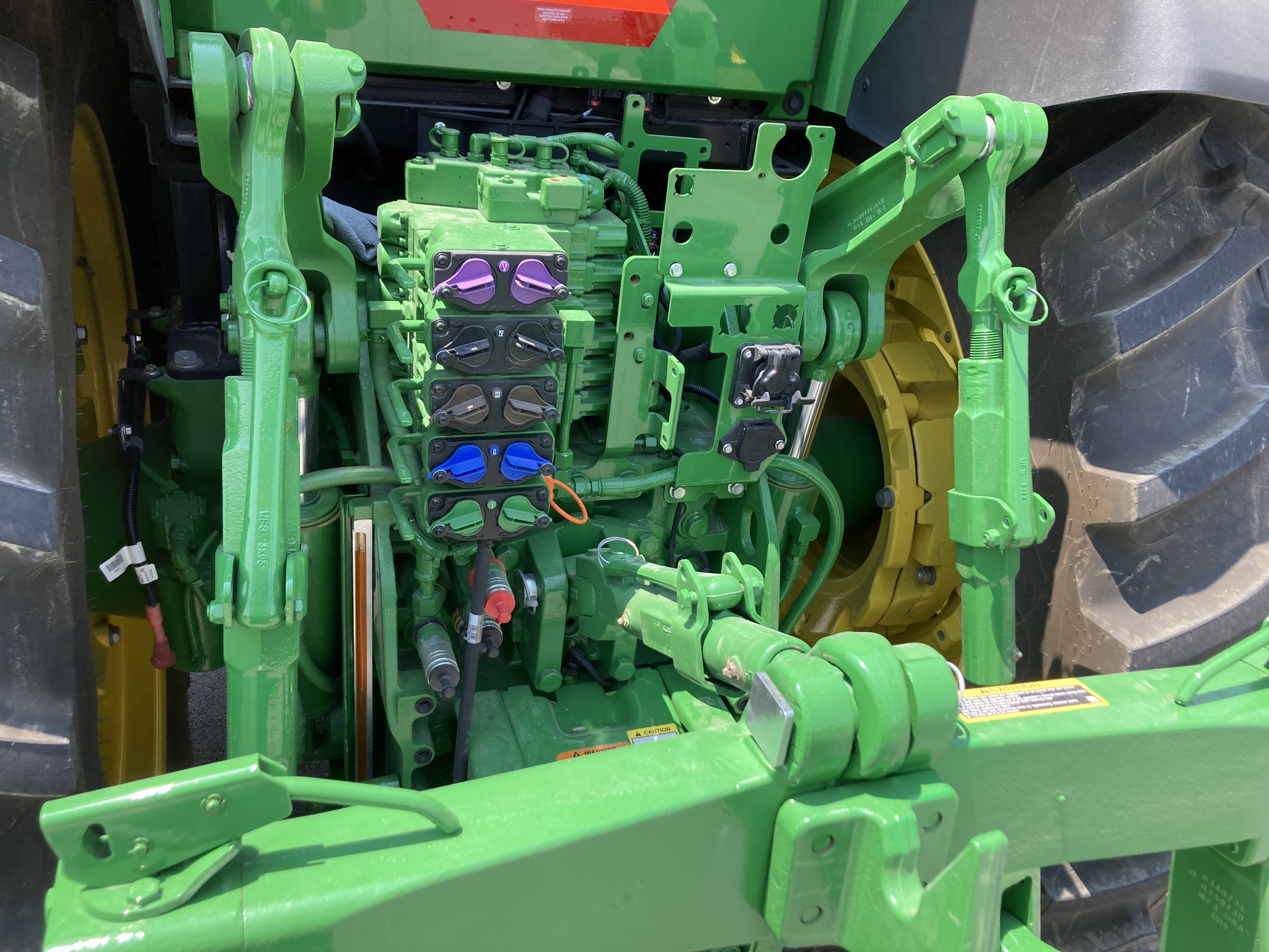 2024 John Deere 7R 310 Image 5
