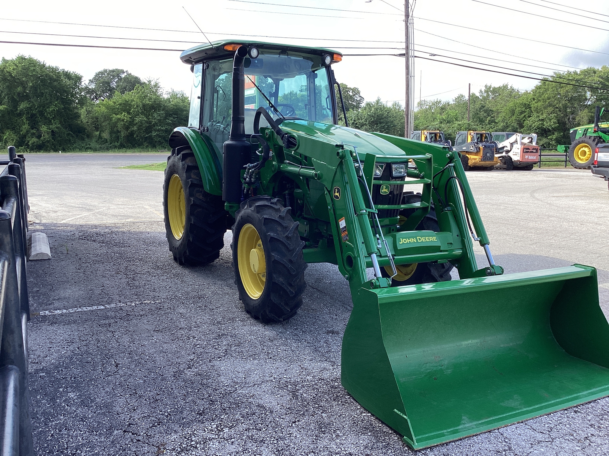 2024 John Deere 5090E Image 5