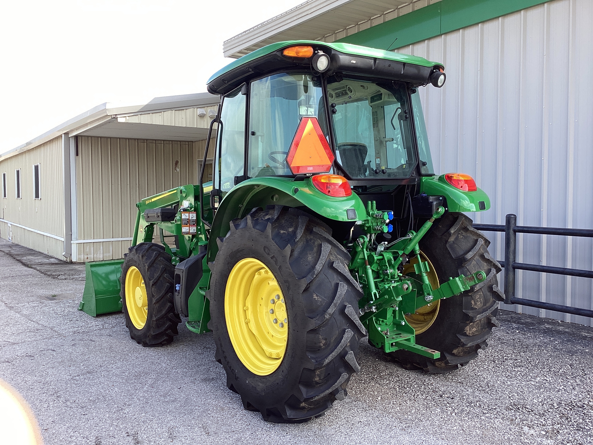 2024 John Deere 5090E Image 7