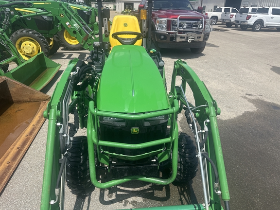 2023 John Deere 1025R Photo 5