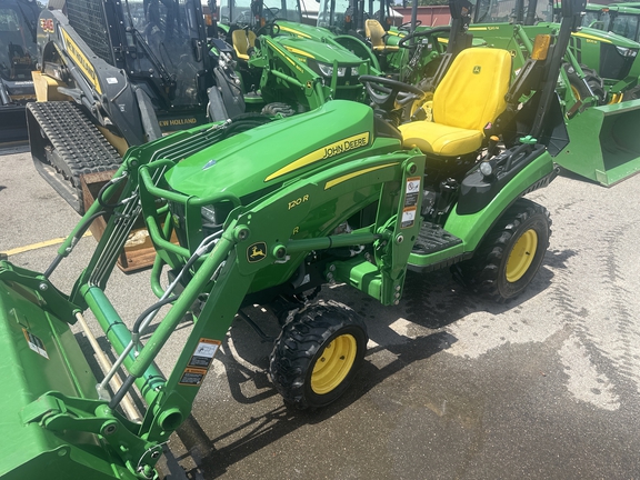 2023 John Deere 1025R Photo 6