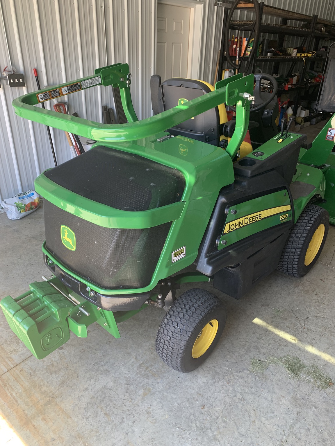 2016 John Deere 1550 Image 2