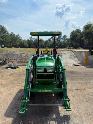 2024 John Deere 3033R