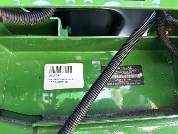 Photo of 2025 John Deere S7 700