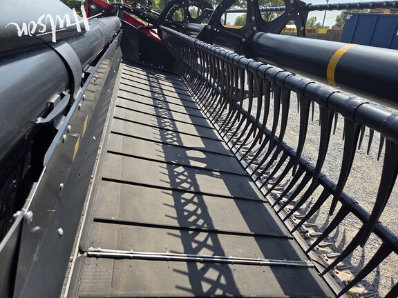 Photo of 2021 MacDon FD140